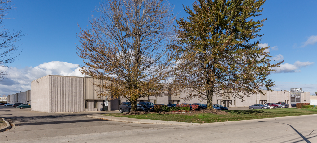SARMOR BUSINESS PARK, Livonia